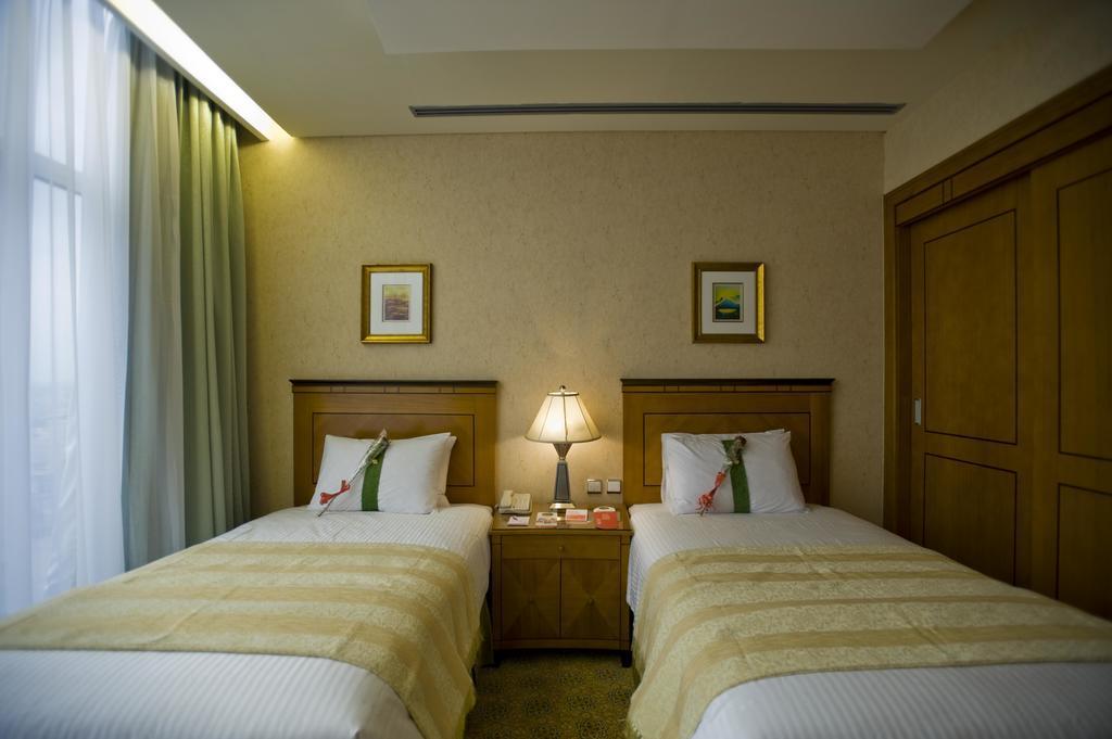 Eastyard Khobar Hotel - Formerly Ramada By Wyndham Khobar Extérieur photo