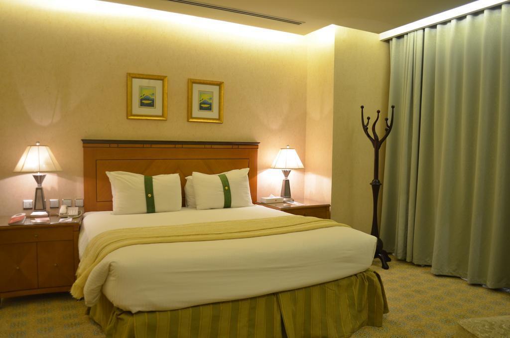 Eastyard Khobar Hotel - Formerly Ramada By Wyndham Khobar Extérieur photo