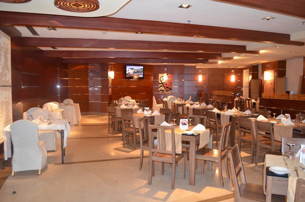Eastyard Khobar Hotel - Formerly Ramada By Wyndham Khobar Extérieur photo