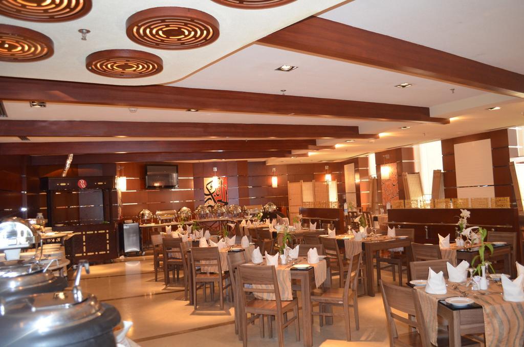 Eastyard Khobar Hotel - Formerly Ramada By Wyndham Khobar Extérieur photo
