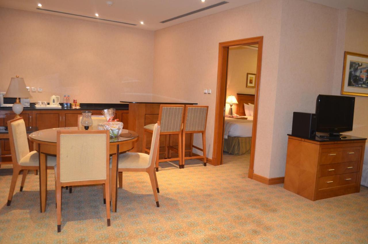 Eastyard Khobar Hotel - Formerly Ramada By Wyndham Khobar Extérieur photo