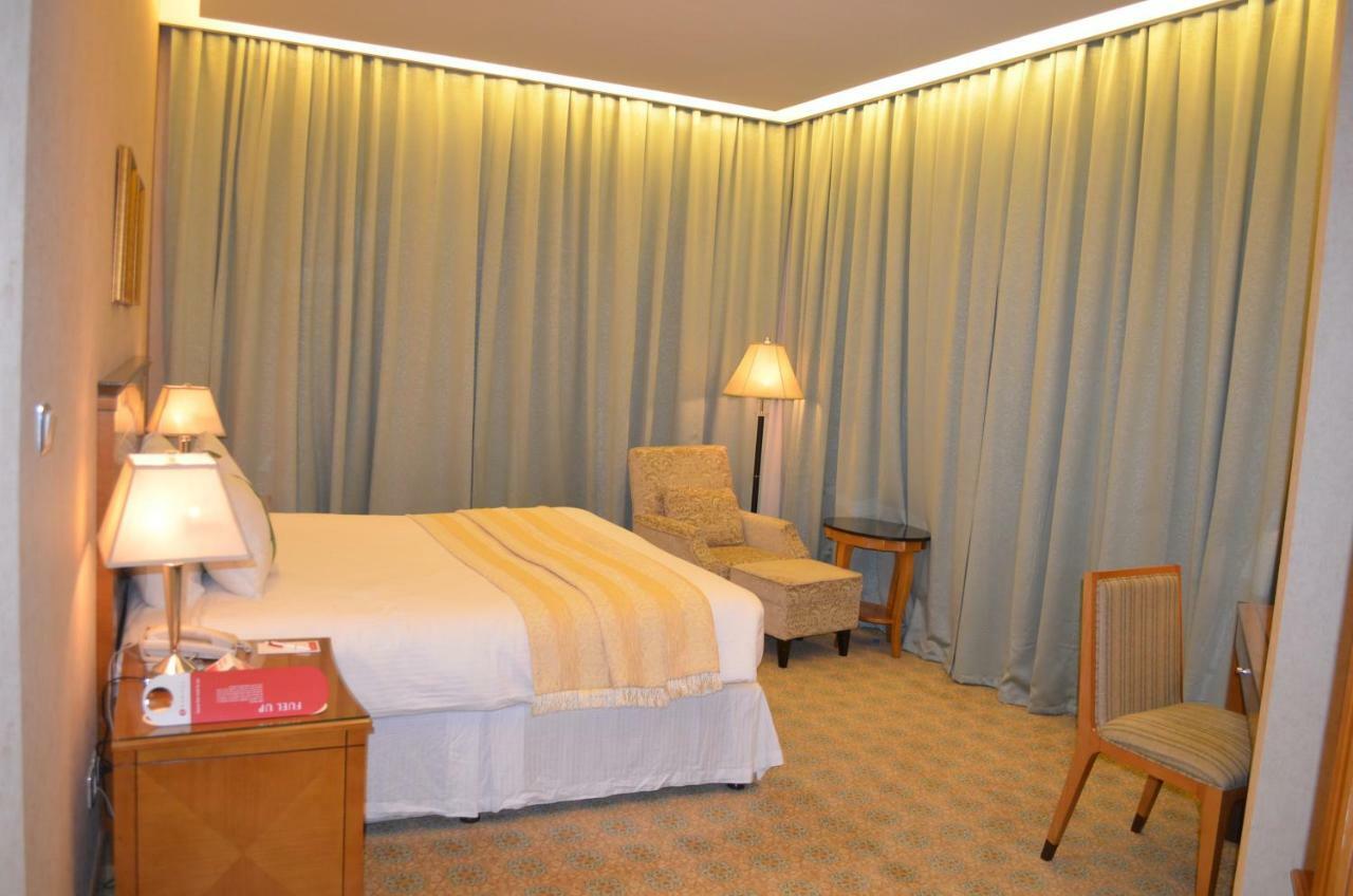 Eastyard Khobar Hotel - Formerly Ramada By Wyndham Khobar Extérieur photo