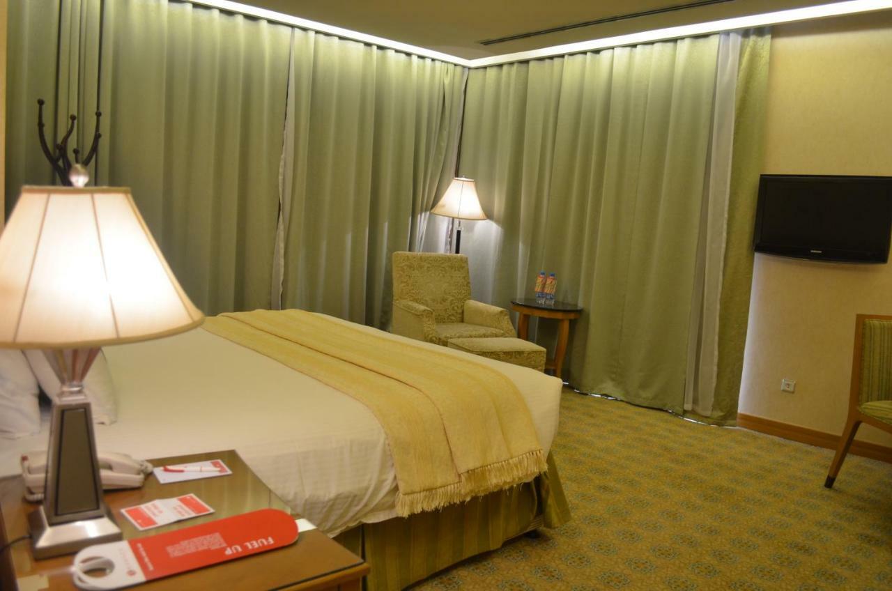 Eastyard Khobar Hotel - Formerly Ramada By Wyndham Khobar Extérieur photo